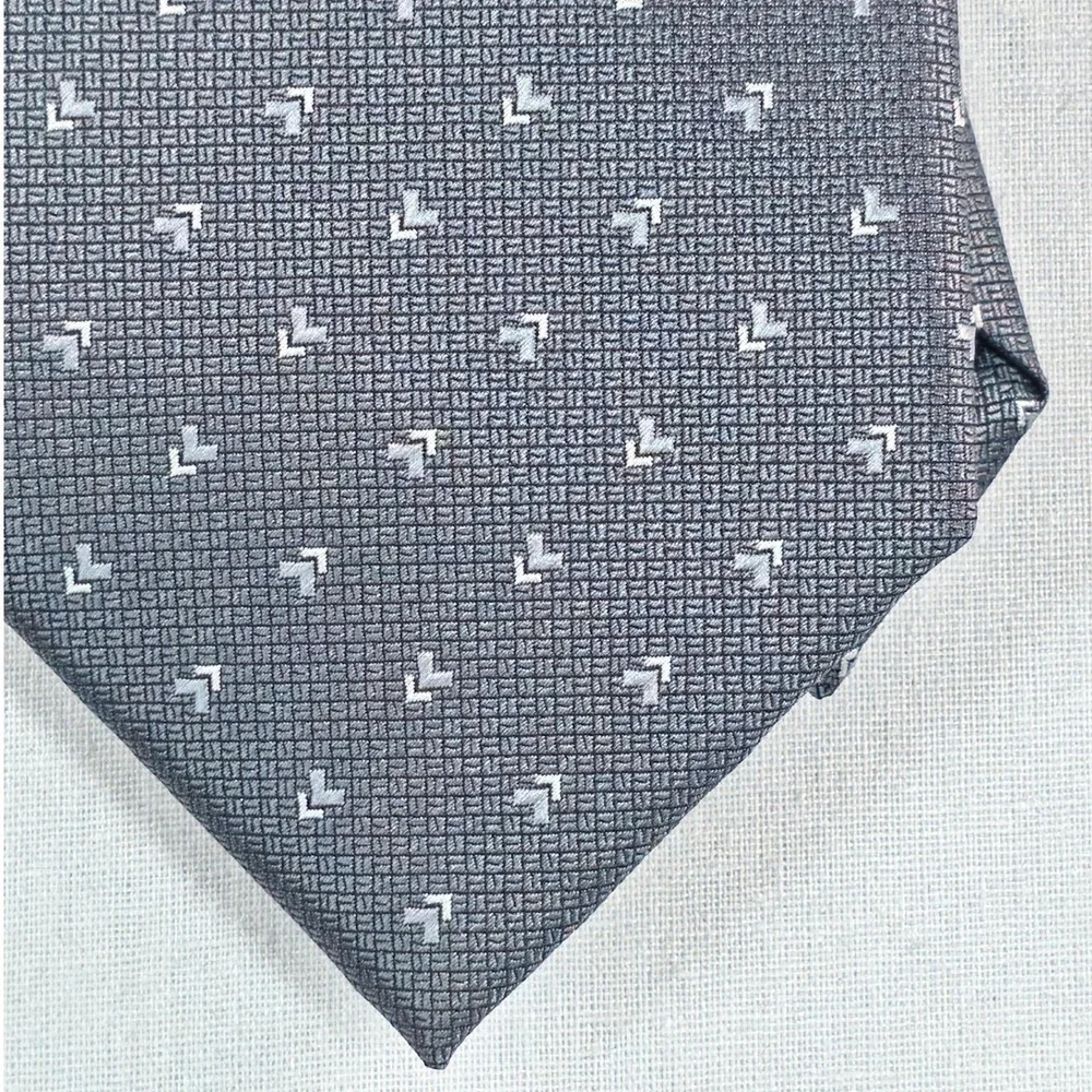 Alfani Mens Tie One Size Silver Galway Slim Mini Geometric Formal Necktie NWT